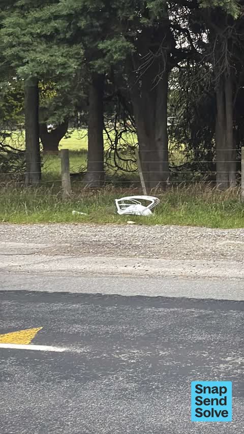 Dumped Rubbish, a report photo