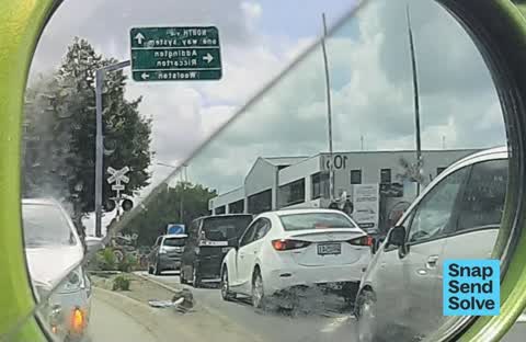 Damaged Street Sign, a report photo