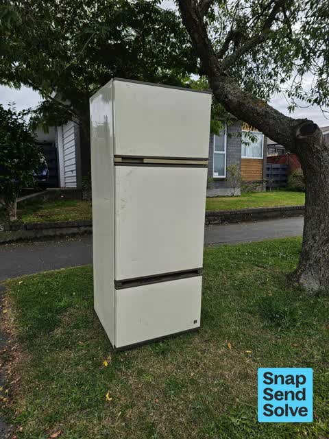 Dumped Rubbish, a report photo