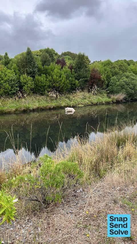 Dumped Rubbish, a report photo