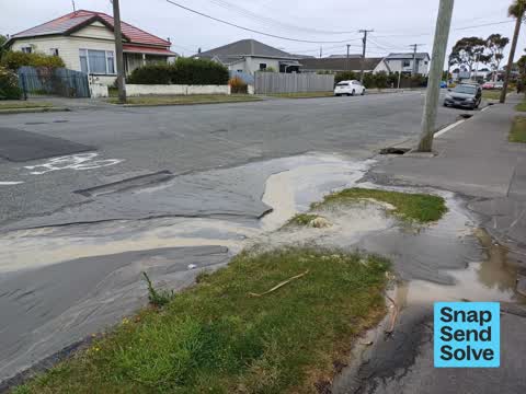 Water Leak, a report photo