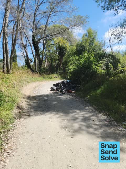 Dumped Rubbish, a report photo