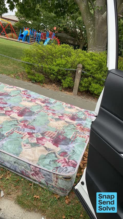 Dumped Rubbish — a report photo
