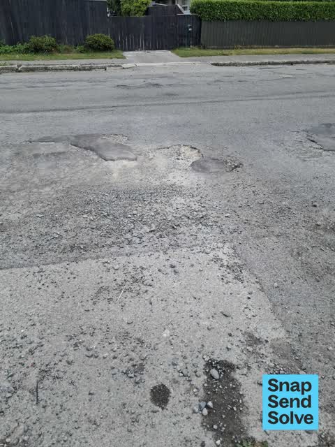 Damaged Road, a report photo