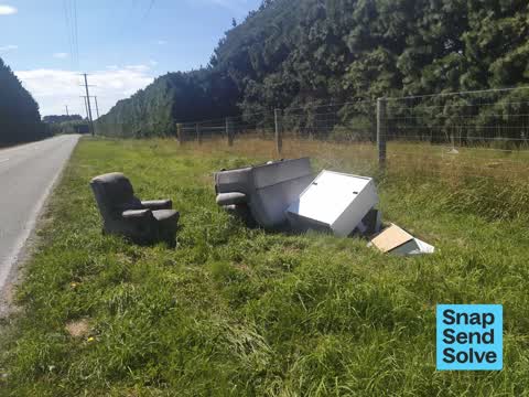Dumped Rubbish, a report photo