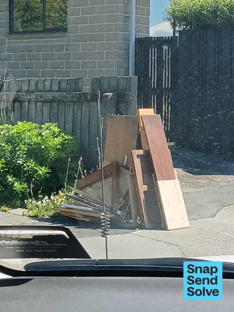 Dumped Rubbish, a report photo