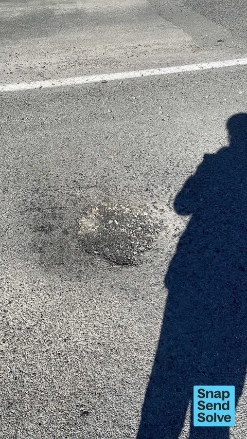 Damaged Road, a report photo