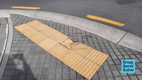 Damaged Road — a report photo