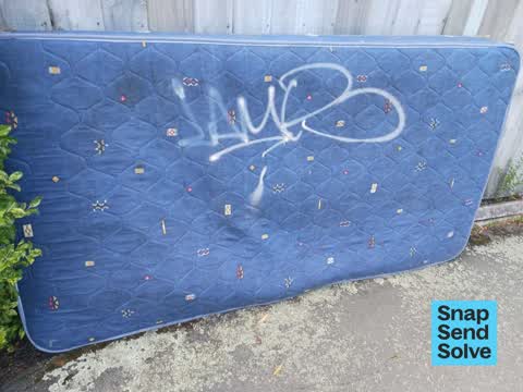 Dumped Rubbish, a report photo