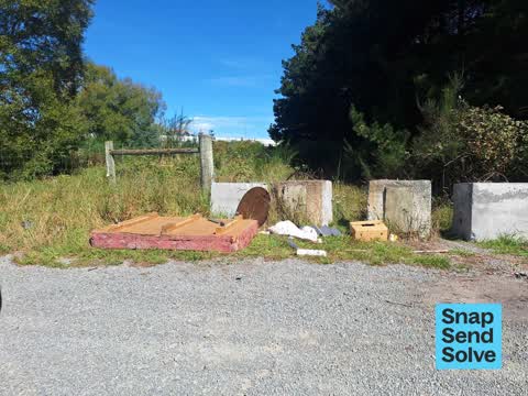 Dumped Rubbish — a report photo