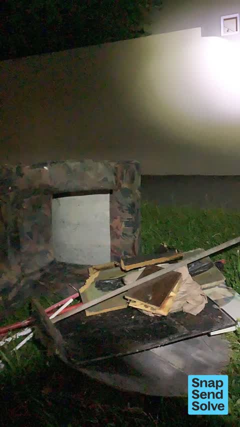 Dumped Rubbish, a report photo