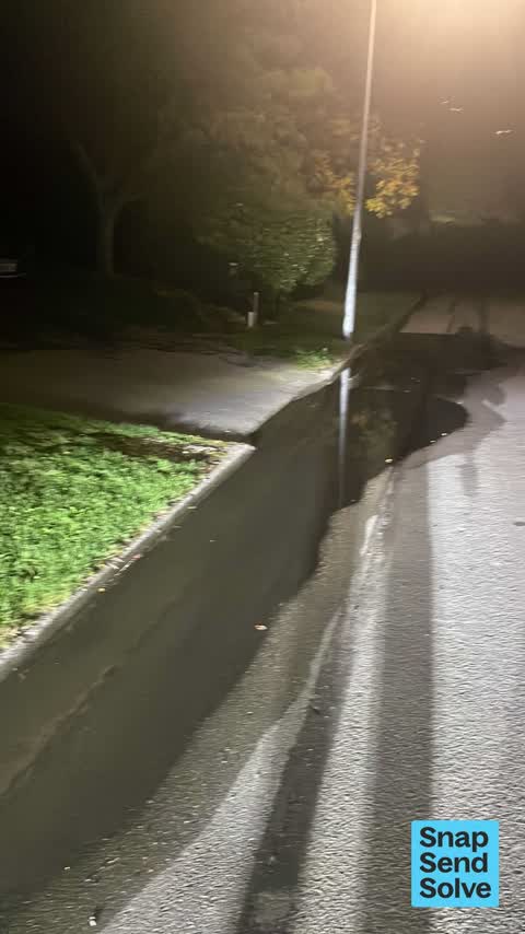 Water Leak, a report photo
