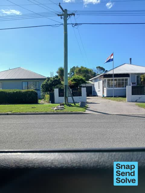 Dumped Rubbish, a report photo