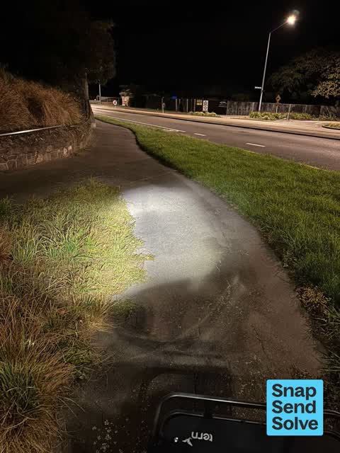 Pavement - Damaged, a report photo