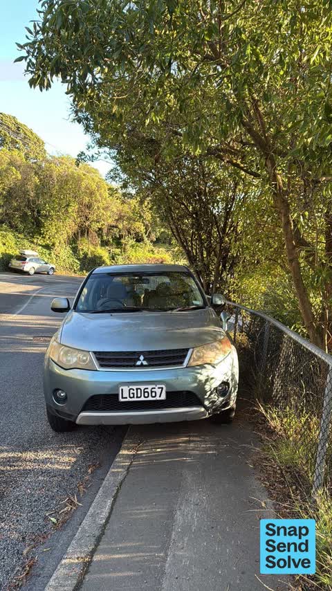 Hazard, vehicle, a report photo
