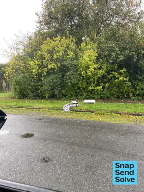 Dumped Rubbish — a report photo