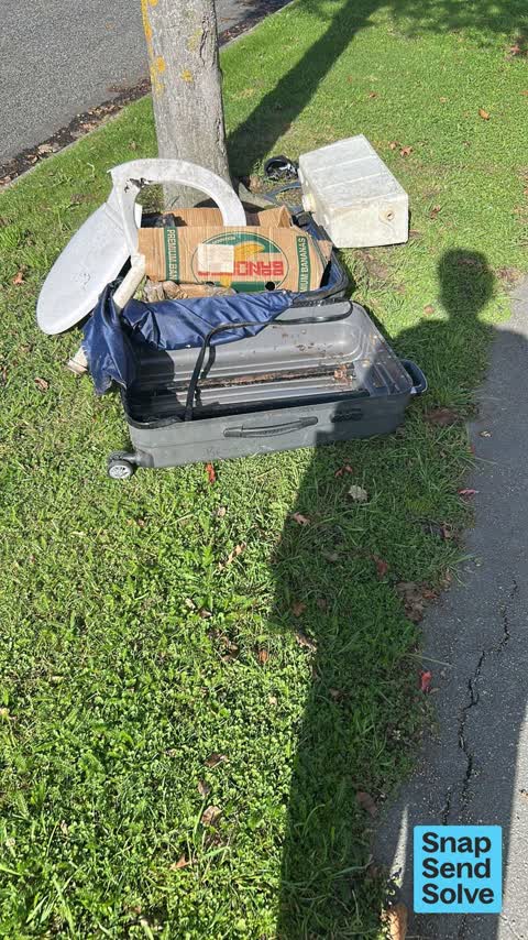 Dumped Rubbish — a report photo