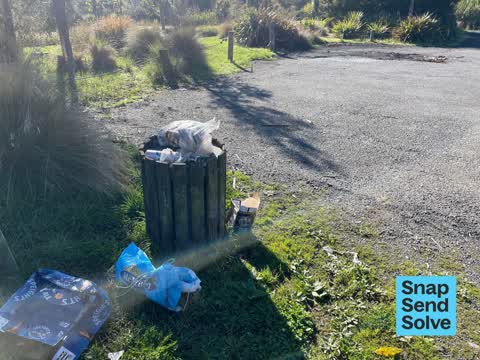 Dumped Rubbish, a report photo
