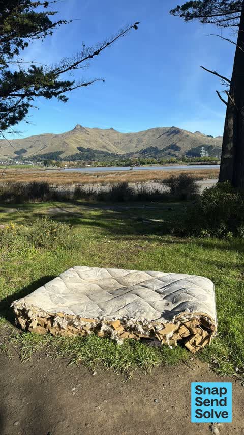 Dumped Rubbish, a report photo