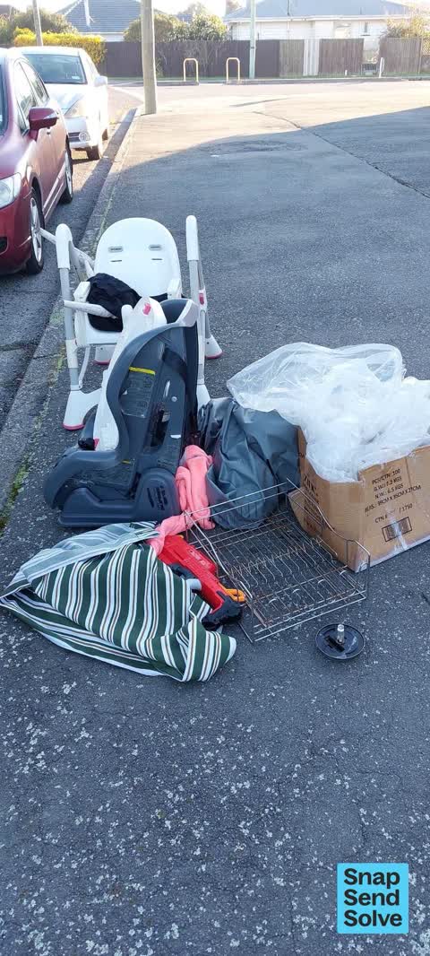 Dumped Rubbish, a report photo