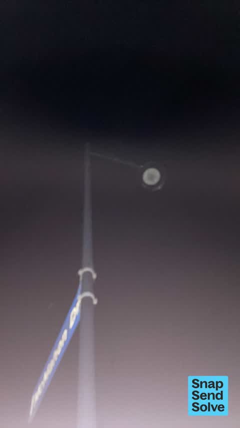 Street Light Outage, a report photo