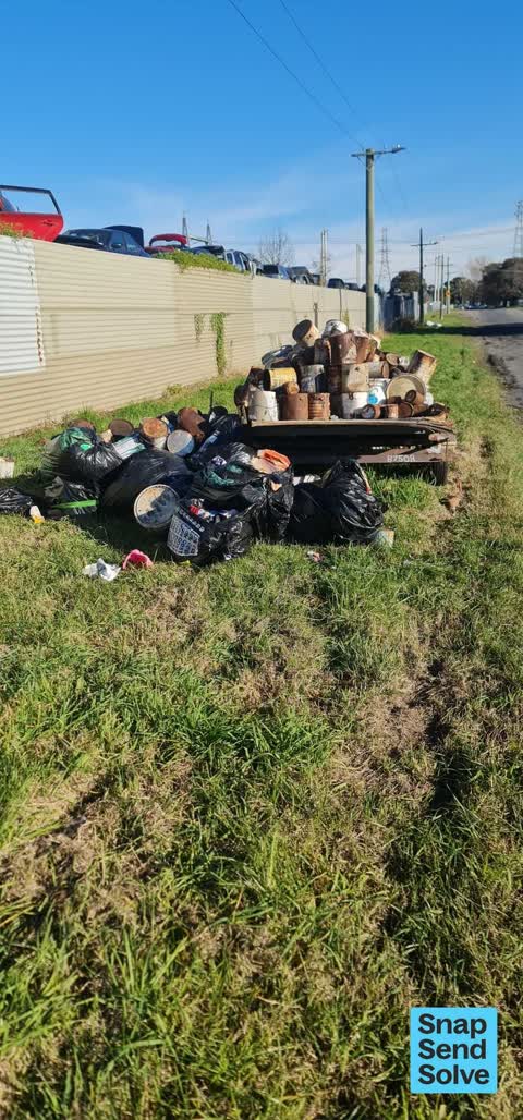 Litter — a report photo