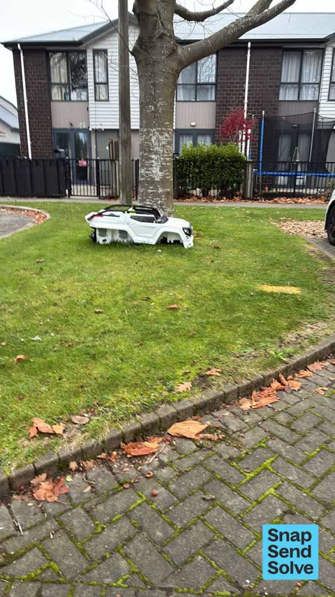 Dumped Rubbish, a report photo