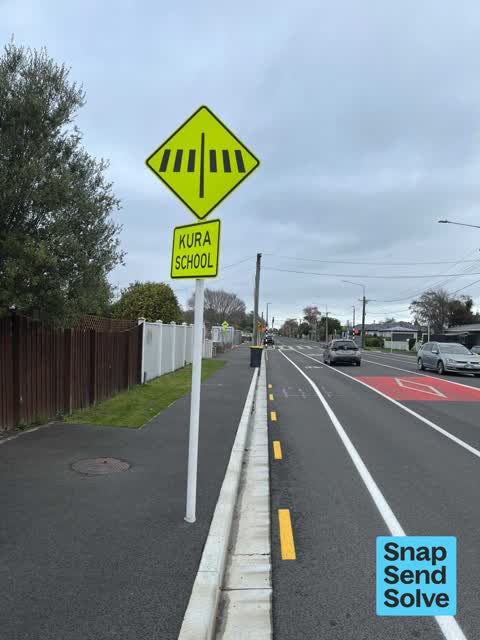 Poles and Signage - General, a report photo