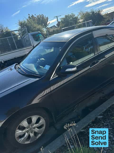 Abandoned Vehicle, a report photo