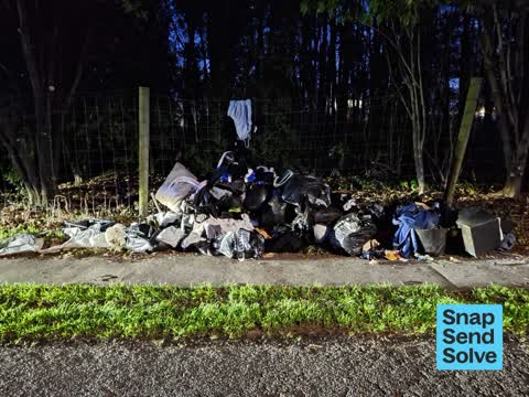 Dumped Rubbish, a report photo