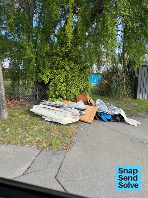 Dumped Rubbish, a report photo