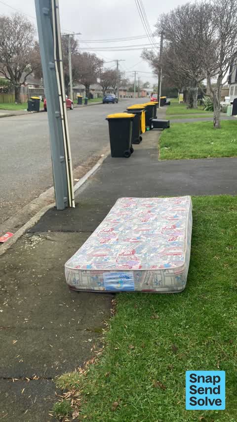 Dumped Rubbish, a report photo