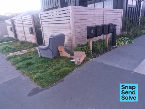 Dumped Rubbish, a report photo