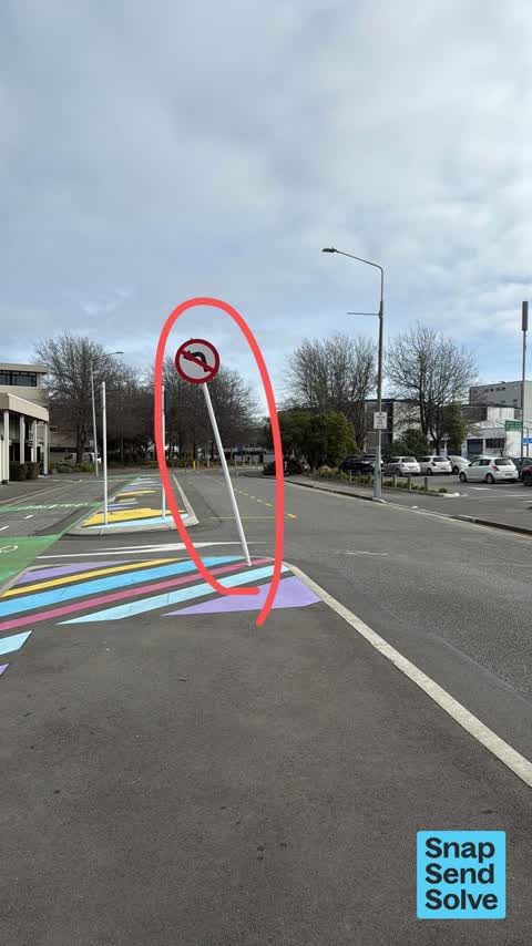 Damaged Street Sign — a report photo