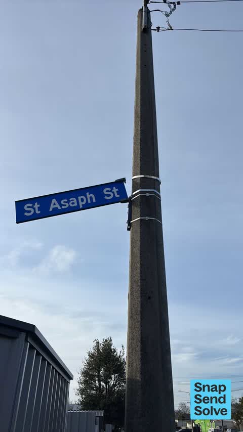 Damaged Street Sign — a report photo