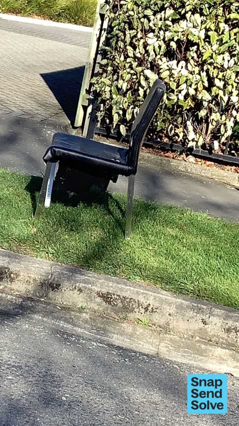 Dumped Rubbish — a report photo