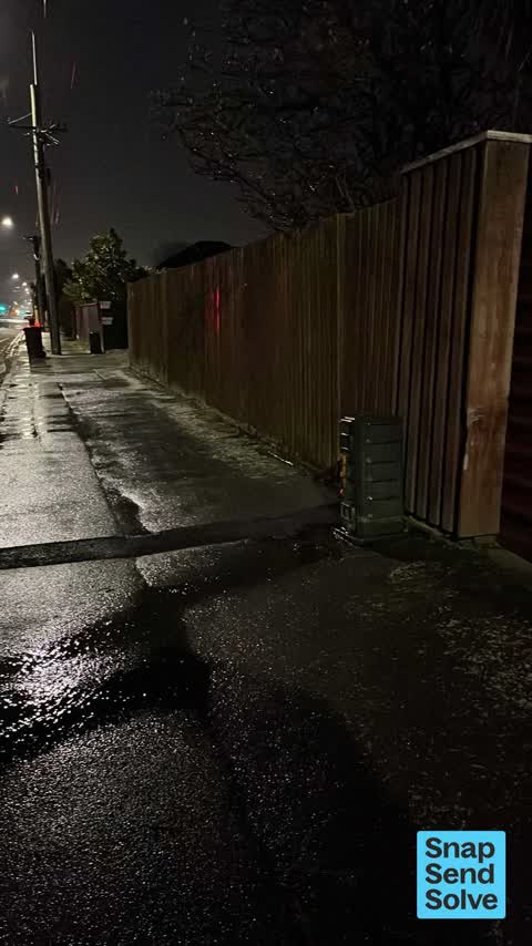 Water Leak, a report photo