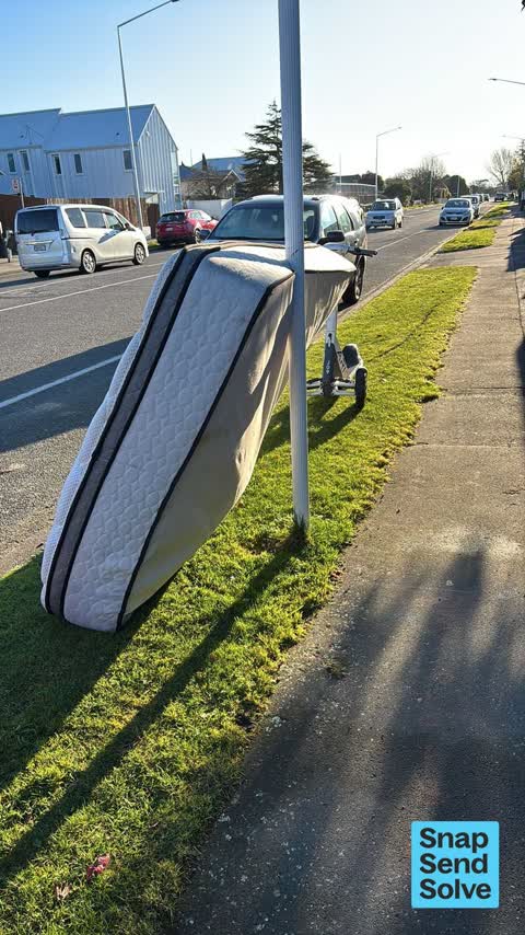 Dumped Rubbish, a report photo