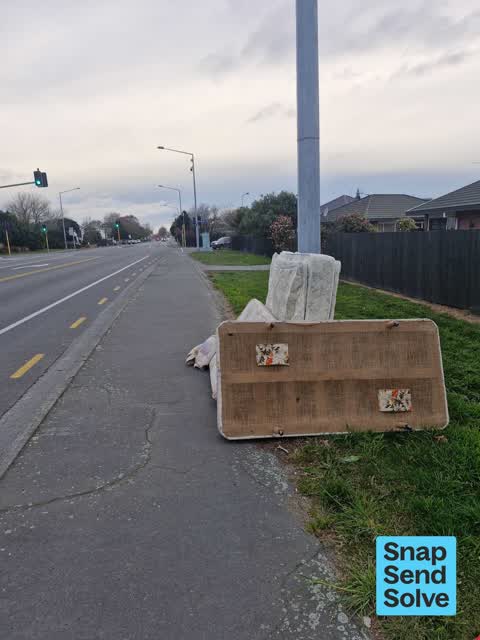 Dumped Rubbish, a report photo