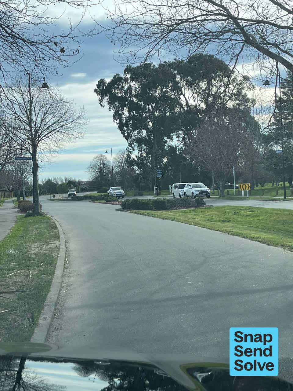 The photograph attached to this roads - general report