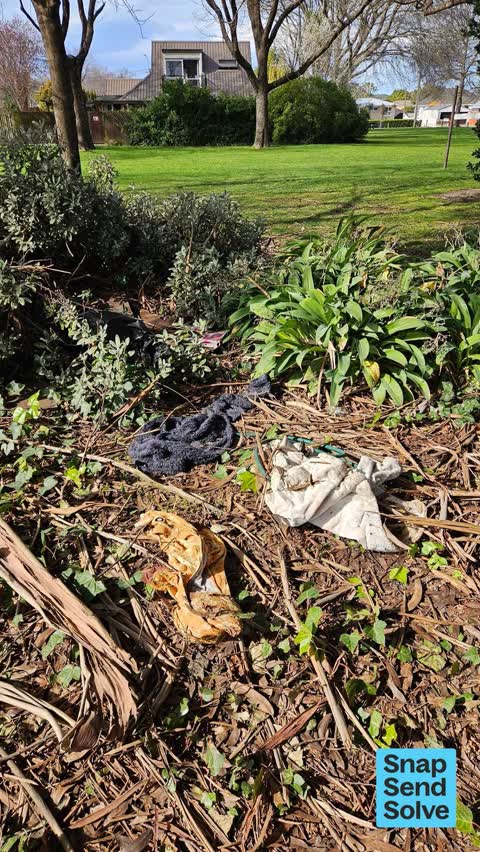 Dumped Rubbish, a report photo