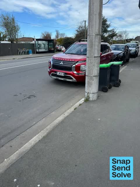 Hazard, vehicle, a report photo