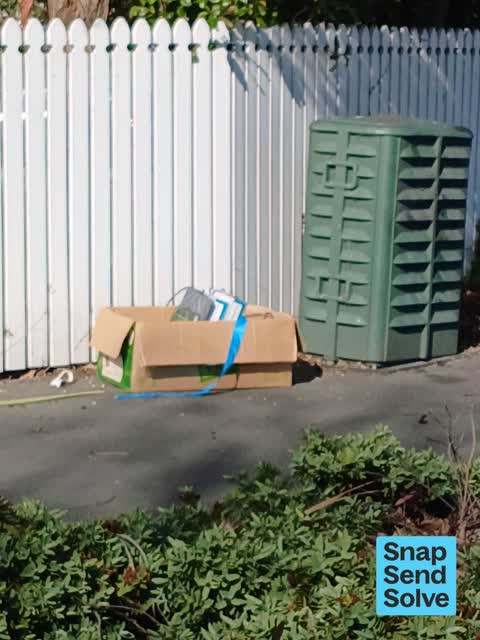 Dumped Rubbish, a report photo