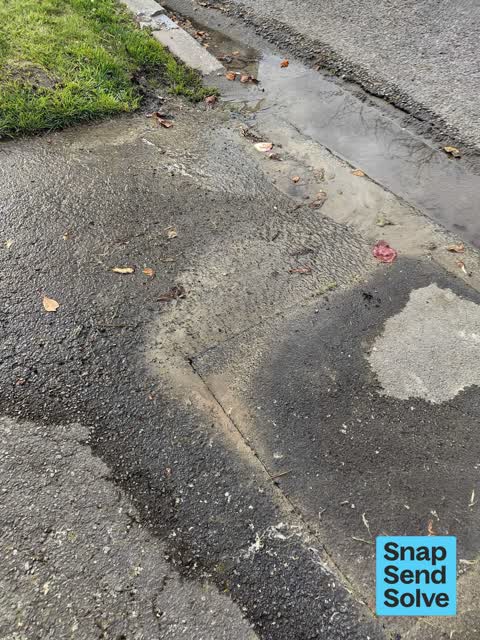 Water Leak, a report photo