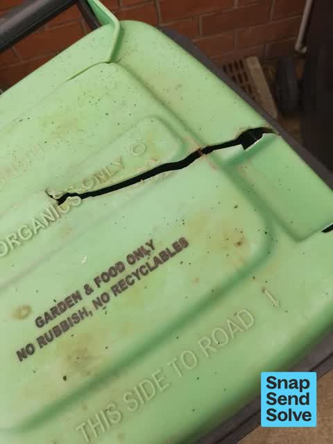 Rubbish and Bins - General, a report photo