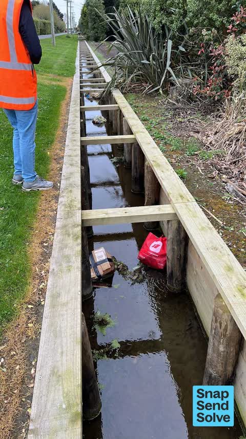 Dumped Rubbish, a report photo