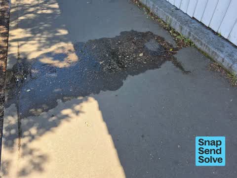 Water Leak, a report photo