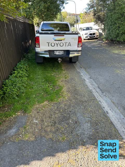 Hazard, vehicle, a report photo