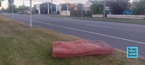 Dumped Rubbish, a report photo