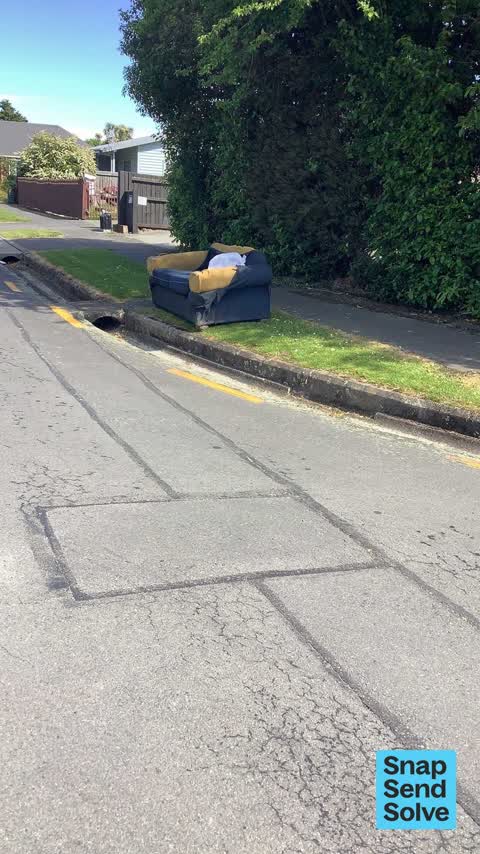 Dumped Rubbish, a report photo
